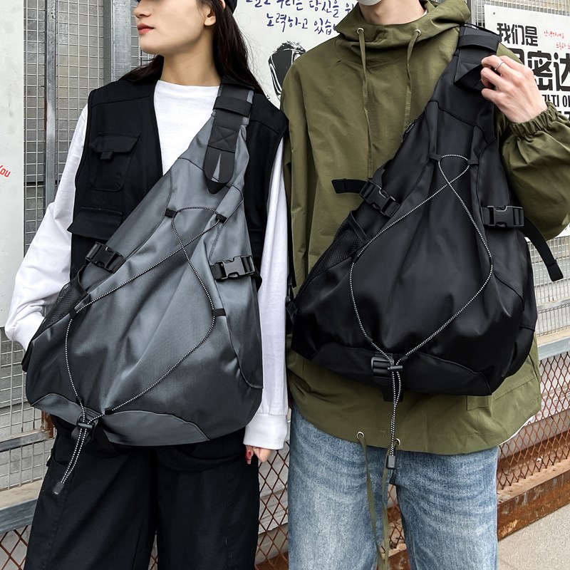 Cycling Commuter Backpack Waterproof - حزم فاني رياضية مضادة للسرقة مقاومة