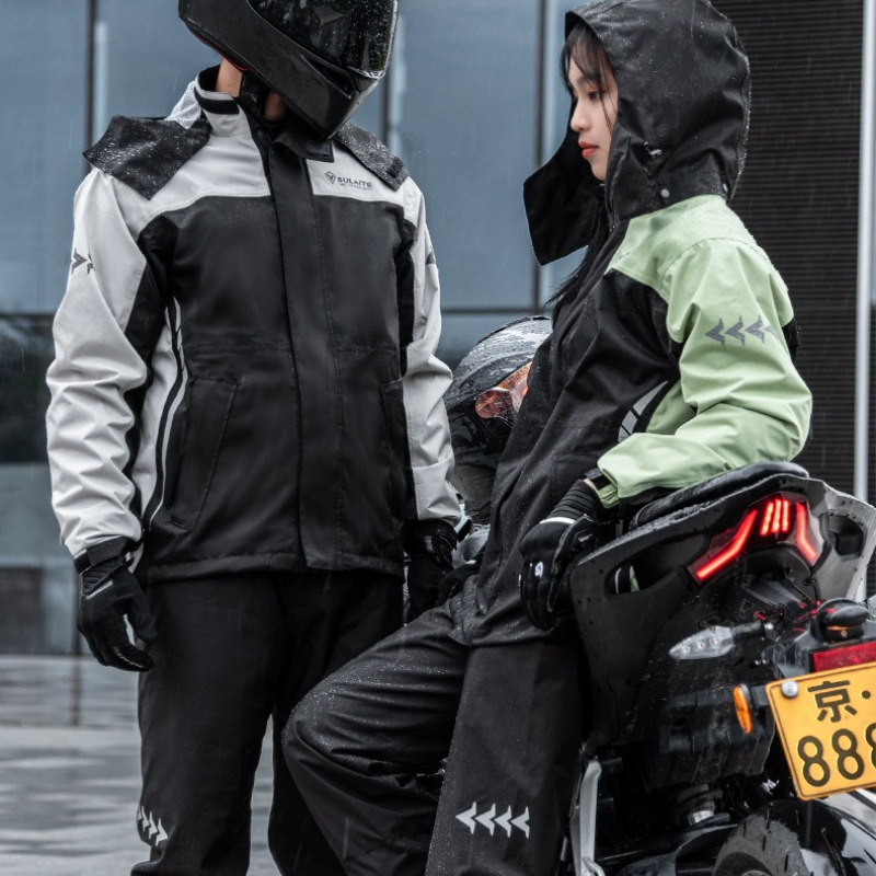 بدلة أكسفورد المقاومة للماء لل - مراجعة Cycling Commuter Rain Jacket وسعره